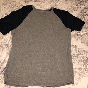 Men’s lulu lemon shirt